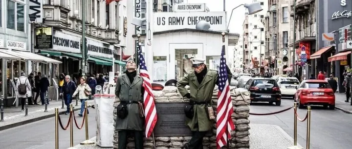 <em>Checkpoint</em> Charlie