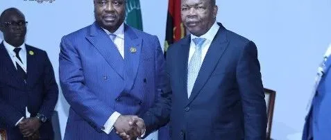 安哥拉总统：基础设施是非洲发展的关键