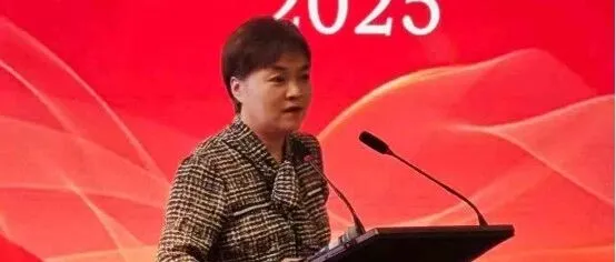 王原代办出席卢森堡人民币推广活动