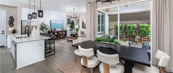 【尔湾房产】南加州Irvine尔湾大公园4卧独栋【2025.10.21】