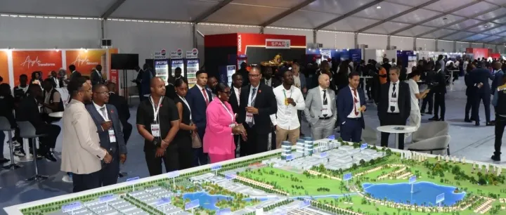 非洲40多国首脑及代表汇聚罗安达，世纪城亮相非洲基础设施发展融资峰会！