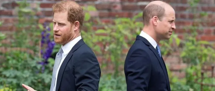 <em>哈</em><em>里</em><em>王子</em>要重返<em>英国</em>？传言兄弟即将冰释前嫌，孩子或回英求学！