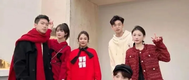 蜜蜂11.3双十一服饰节<em>加</em><em>购</em>清单来喽，提前<em>加</em><em>购</em>吧