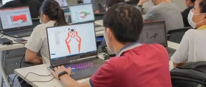 Y 世代 Z 世代占据柬埔寨活跃劳动力半壁江山