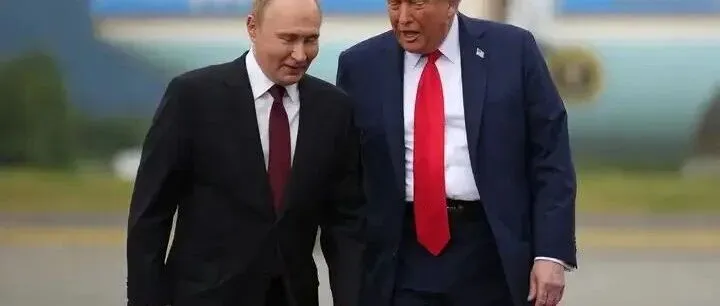 Trump Cancels Talks, Slams Russia With New Oil <em>Sanctions</em>