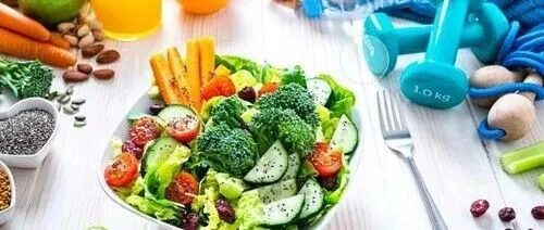 Four <em>facts</em> <em>about</em> meal time and weight loss