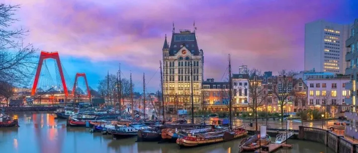 Doing <em>business</em> in the Netherlands