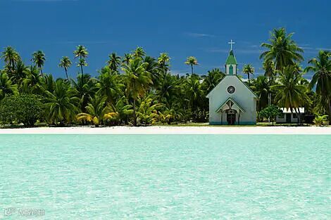 Anaa, Tuamotu Islands