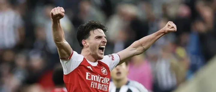 SUNDAY PREMIER <em>LEAGUE</em>: Round 1