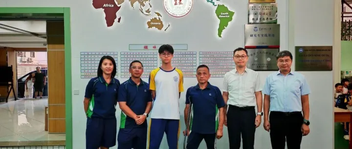 高二C班黃逸軒代表澳門赴巴林參加「第三屆<em>亞</em>洲青年田徑<em>賽</em>」