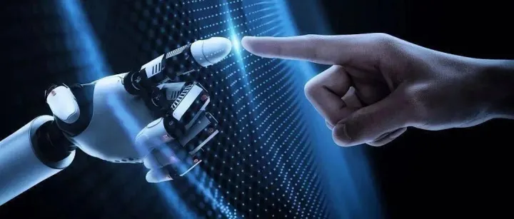 25000 <em>tokens</em>每秒！显卡法拉利-英伟达 H200满血实测