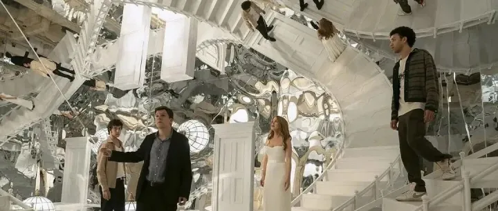 热搜上的山姆，和被扭曲的力场