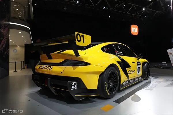 老是被友商针对！雷军：没必要搞的很难看 小米汽车是全网被黑最惨品牌之一