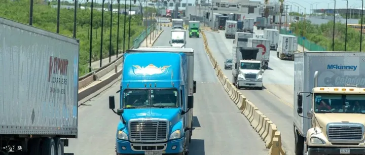 美国超过 7000 名卡车司机因英语水平不达标而被停职