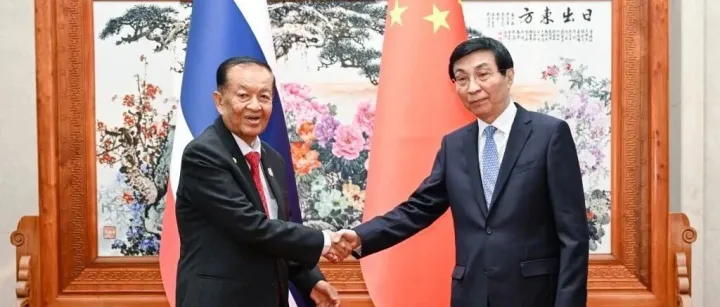 China's <em>Top</em> Political Advisor Meets Thailand's Assembly <em>Head</em>
