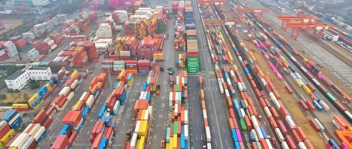 铁路枢纽及<em>货运</em>编组<em>站</em>介绍