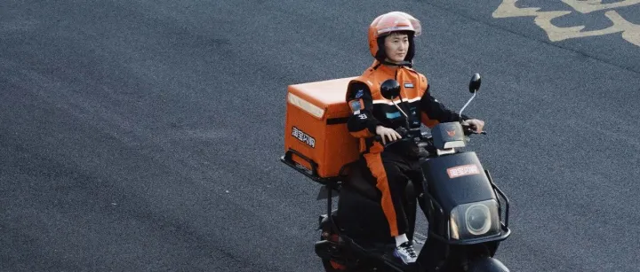 从饿了么到淘宝闪购：阿里生态战的关键落子