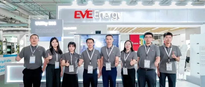 亿纬锂能亮相 Solar & Storage LIVE KSA 2025，助力沙特"2030愿景"加速落地