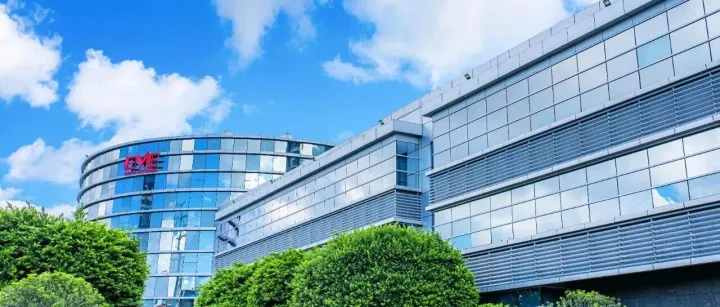 广东省人大常委会主任黄楚平率队调研亿纬锂能