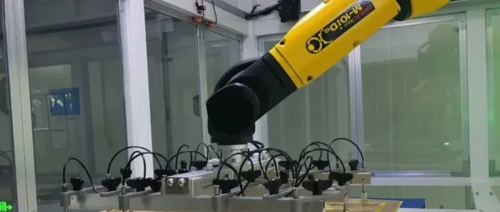 看不见的基板，看得见的未来