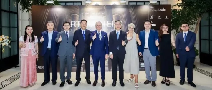 Art Masters: A <em>virtual</em> <em>reality</em> experience