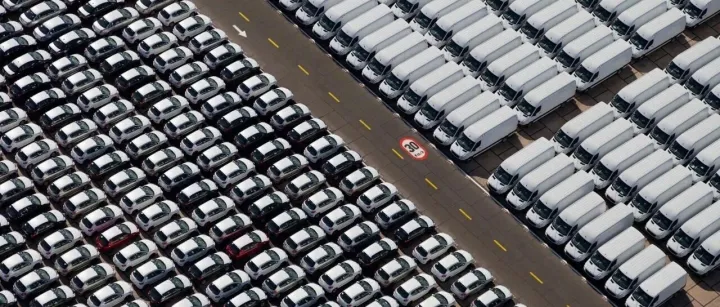 【预测与分析亮点】10月份中国新能源乘用车批发销量同比增长16%