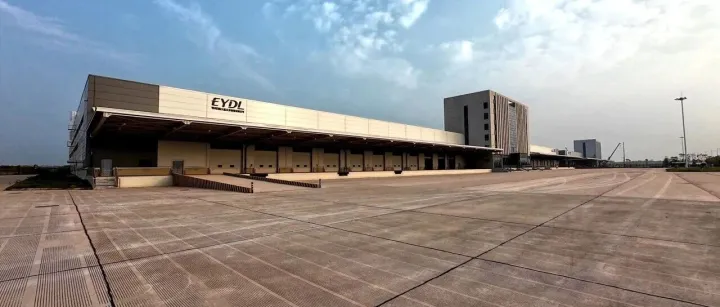 CIIE｜Hub Reaches the World, Logistics Drives the Future