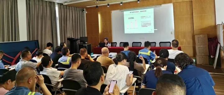 聚焦健康守护，赋能平安发展——铃与物流开展职业健康专题培训