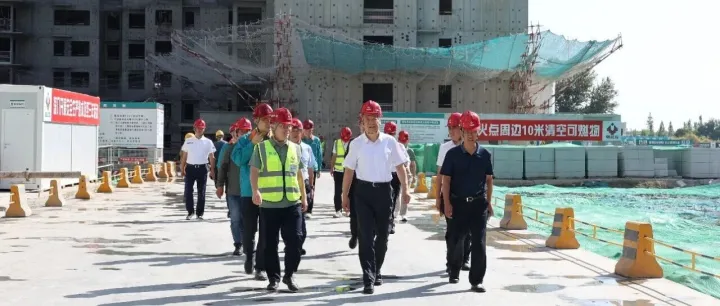 集团领导赴建筑部项目开展节前安全检查