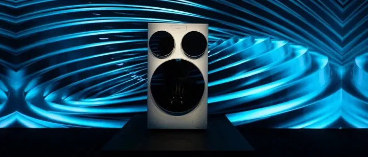 海尔智家旗下Candy品牌在米兰开启80周年艺术展，三筒洗衣机惊艳亮相｜Candy 80th Anniversary Show