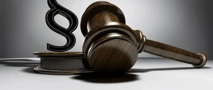 被保险人向保险人索赔的诉讼时效从何时起算？