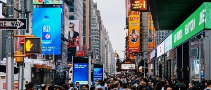 消费<em>降级</em>的当下，品牌出海何去何从？