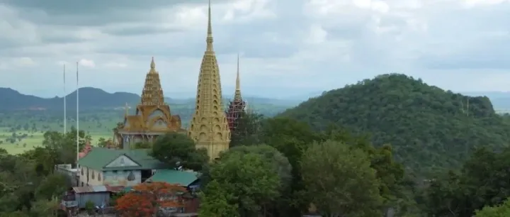 Cambodia earns over 453 mln USD from rubber latex exports