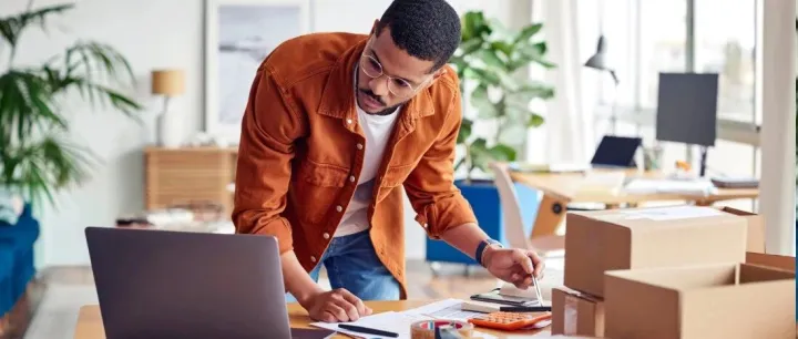 跨境卖家规模大了，很多不如卖鸭脖子的