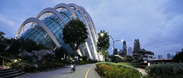 Singapore's manufacturing <em>output</em> up 3.9 pct in May