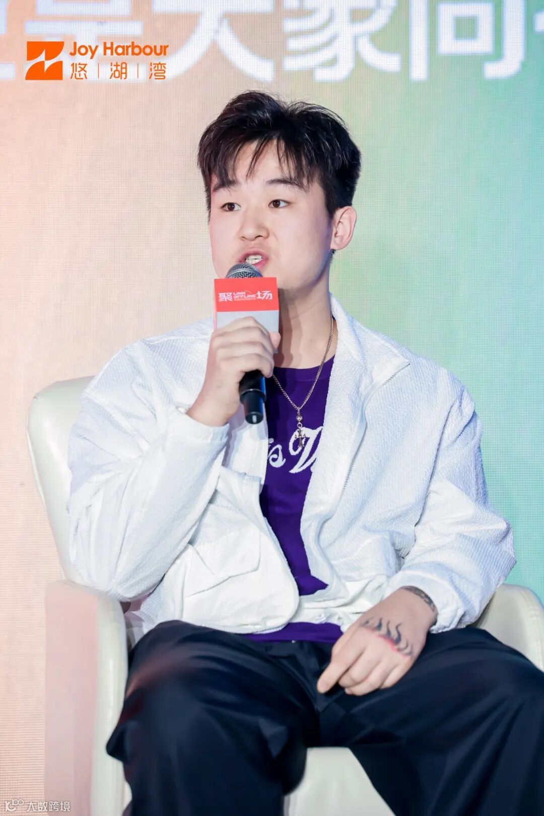 3_1600_3000_gif (2).jpg