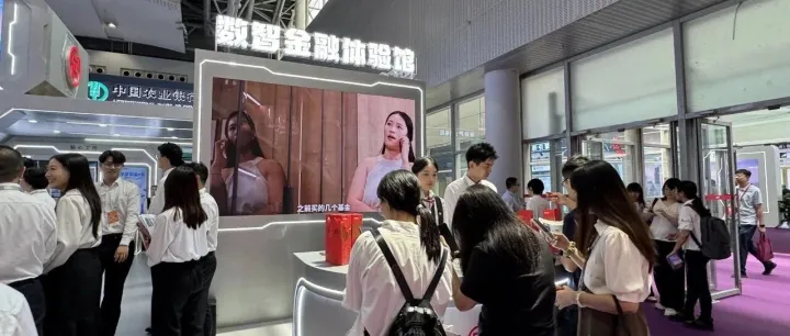 香港與內地 「跨境支付通」啟用不到一周　廣東市民熱捧