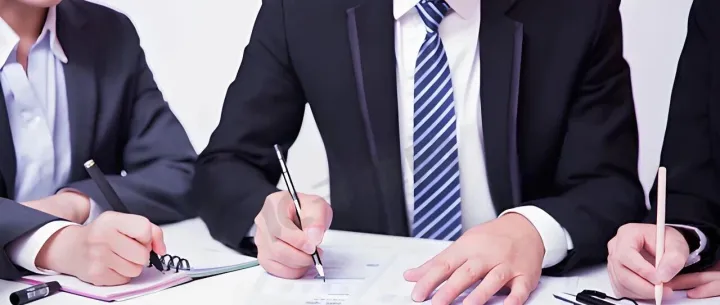 广交会打招呼：别再说“<em>can</em> <em>i</em> help you ?"了