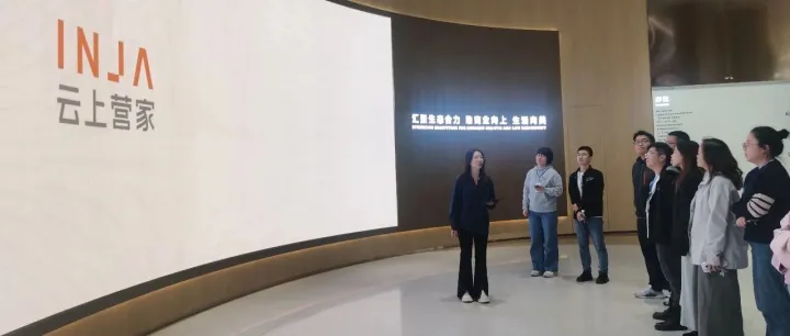 厦大MBA|《市场<em>营销</em>》<em>移动</em>课堂走进云南建投物流