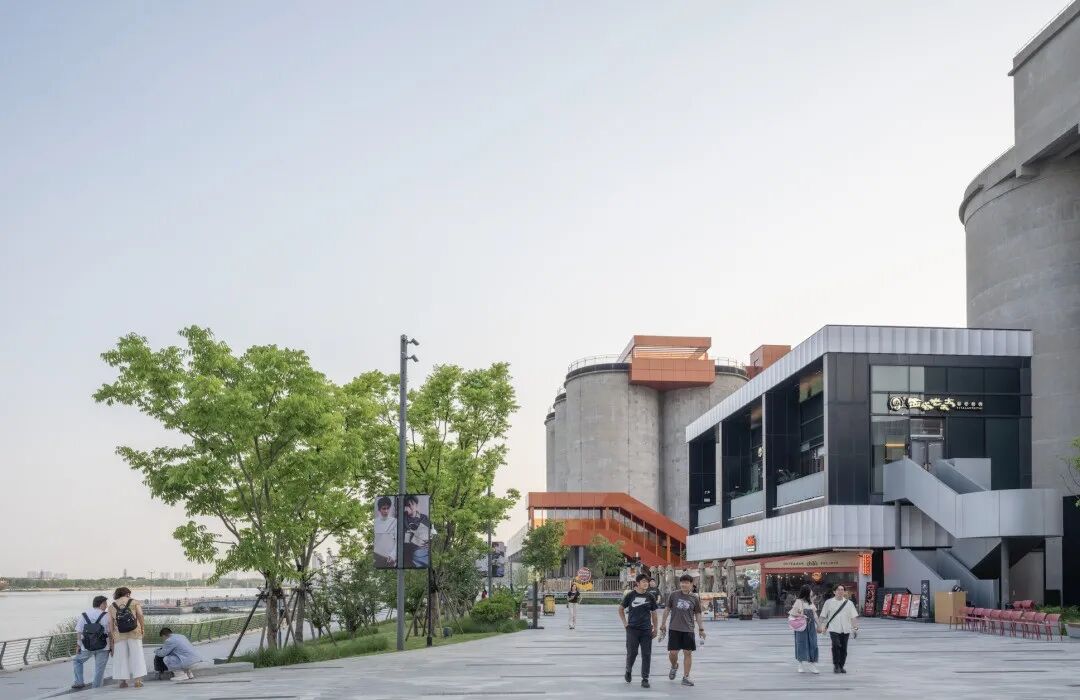 从网红到长红,2025非标商业如何重塑商业地产新生态!!!- 大数跨境