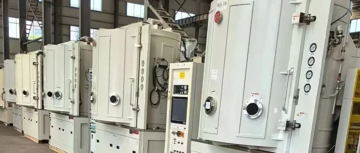 真空镀膜机进口-旧设备搬迁回国清关