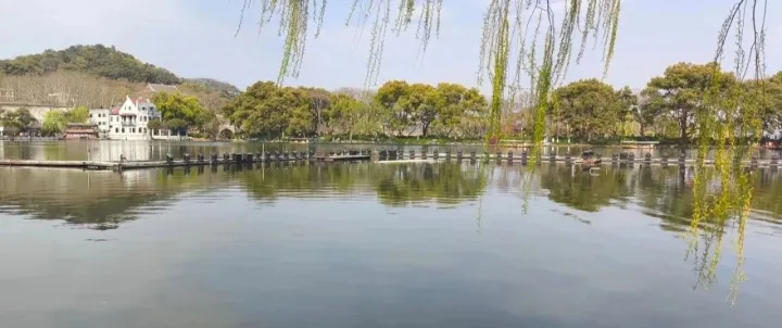 FIND和COUNT实现<em>字符串</em>查找