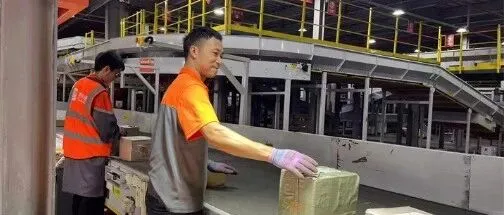 破纪录！贵州“双十一”日均快递近千万件，“物流+农特”模式太硬核