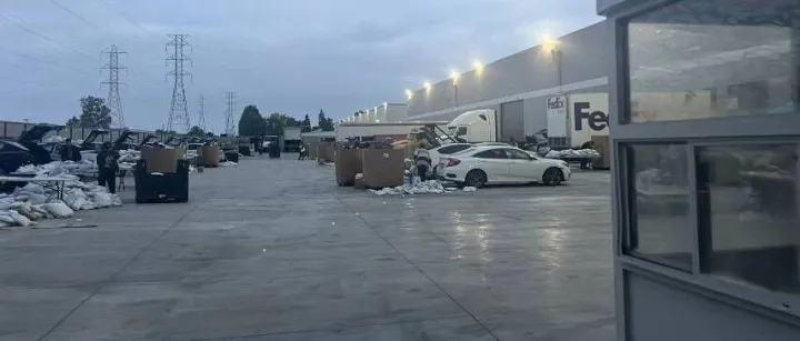 2025年海外仓终极定位：从“仓储空间”到跨境卖家的“生存命脉”