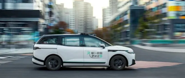 王权交替时刻：萝卜快跑如何把谷歌Waymo“请下”王座？