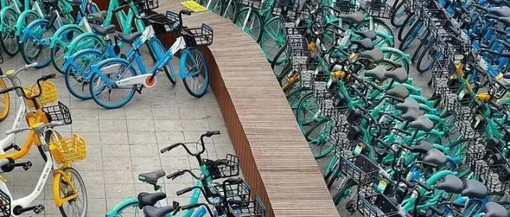 央视 | 骑着骑着突然急<em>停</em>！<em>共享</em><em>单车</em>自动锁车致伤，背后黑手曝光