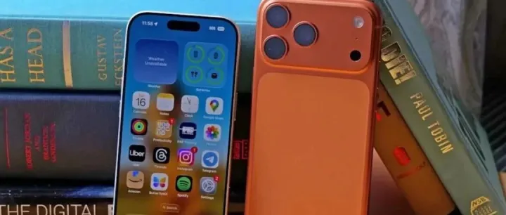 iPhone 通讯录突然出现20多个爸爸，苹果<em>客服</em>回应：账户系统或有<em>异常</em>