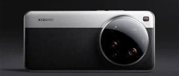 没有背屏、经典的 “奥利奥”镜头，提前感受下最强旗舰小米17 Ultra吧