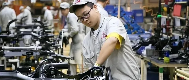 MES系统实施困境：为什么投入百万，员工却在抱怨添乱？