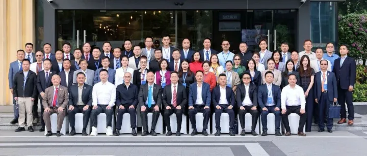 我会企业家与侨领共话发展新机遇